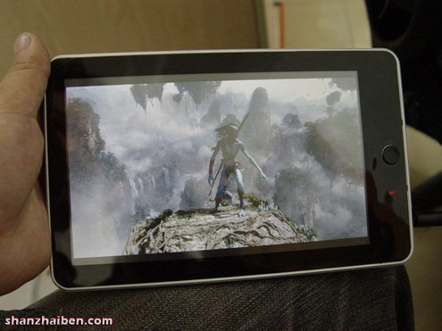 E 7001 android ipad 1