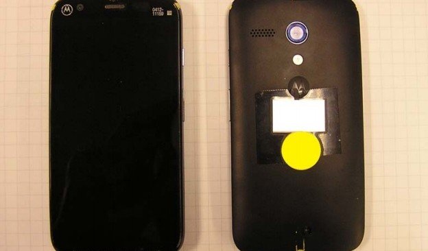 Moto X in miniatura appare alla FCC: sarà per l'Europa?