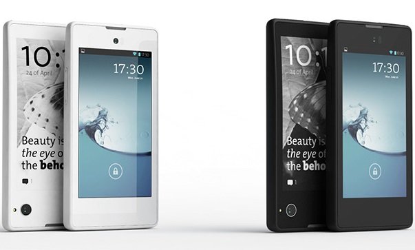 YotaPhone disponibile in molti Paesi d'Europa a 499 €