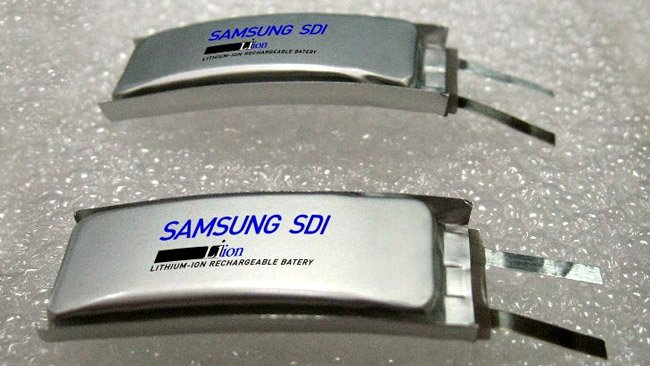 Samsung svela le batterie curve per i dispositivi indossabili