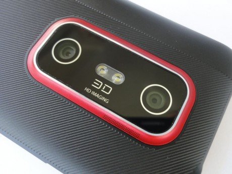 HTC EVO 3D dual 3d camera