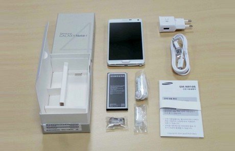 Unboxing Galaxy Note 4