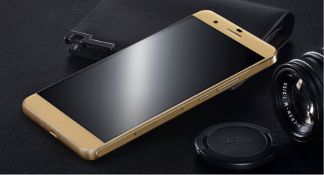 Huawei Hnor 6 Plus in gold