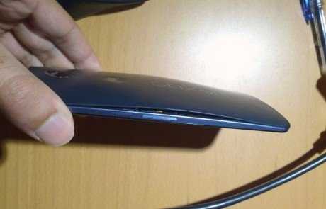 Nexus 6 defective back plate 640x410