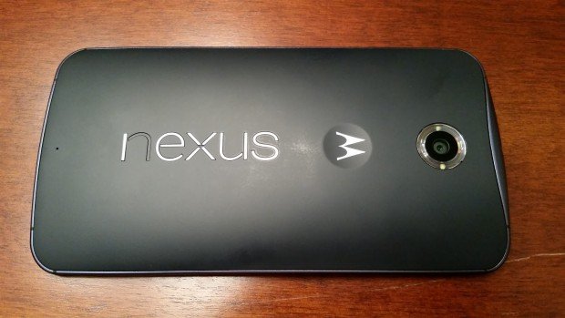 Nexus-6-logo-peeling-off