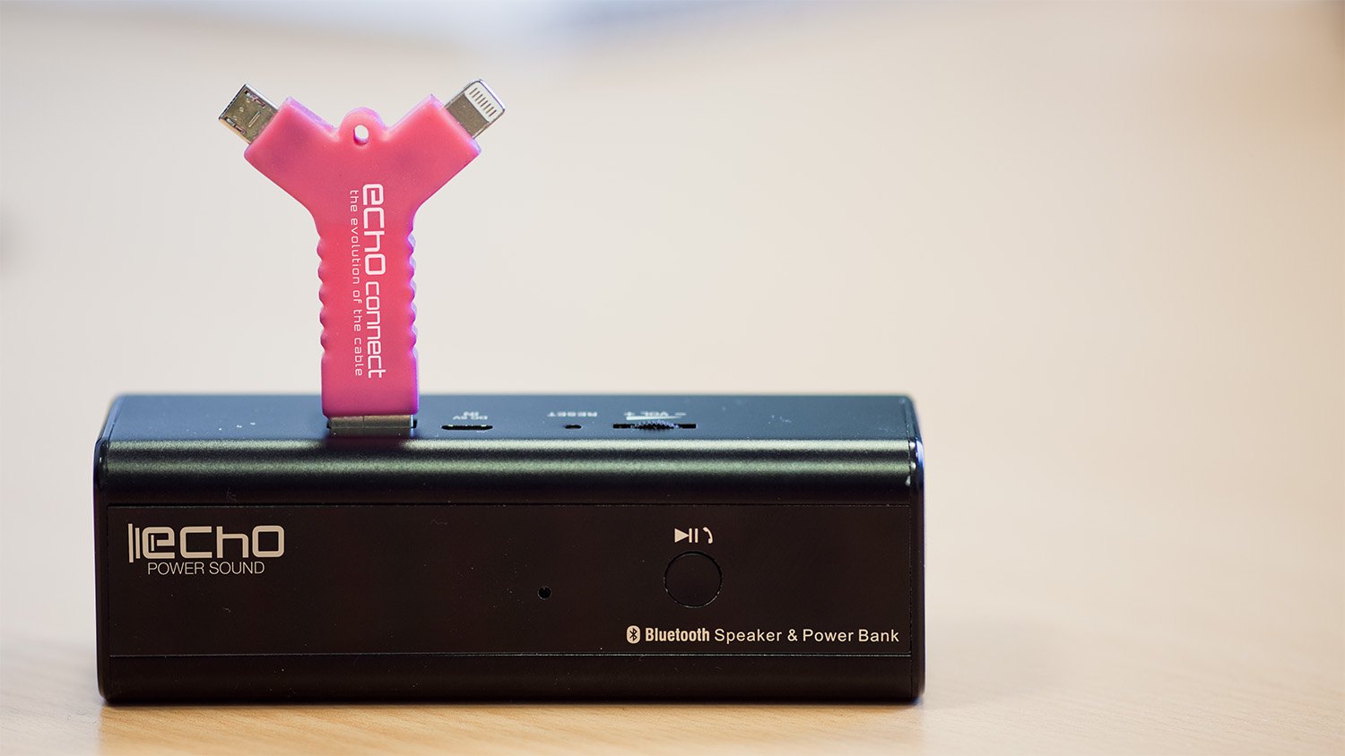 Echo PowerSound, altoparlante Bluetooth e batteria portatile su IndieGoGo