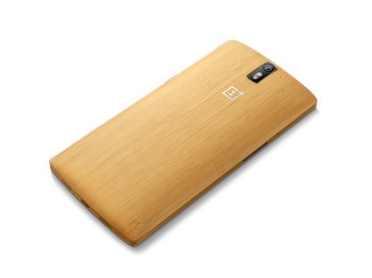 Sistema ad inviti per OnePlus Two e Bamboo StyleSwap Cover disponibile liberamente