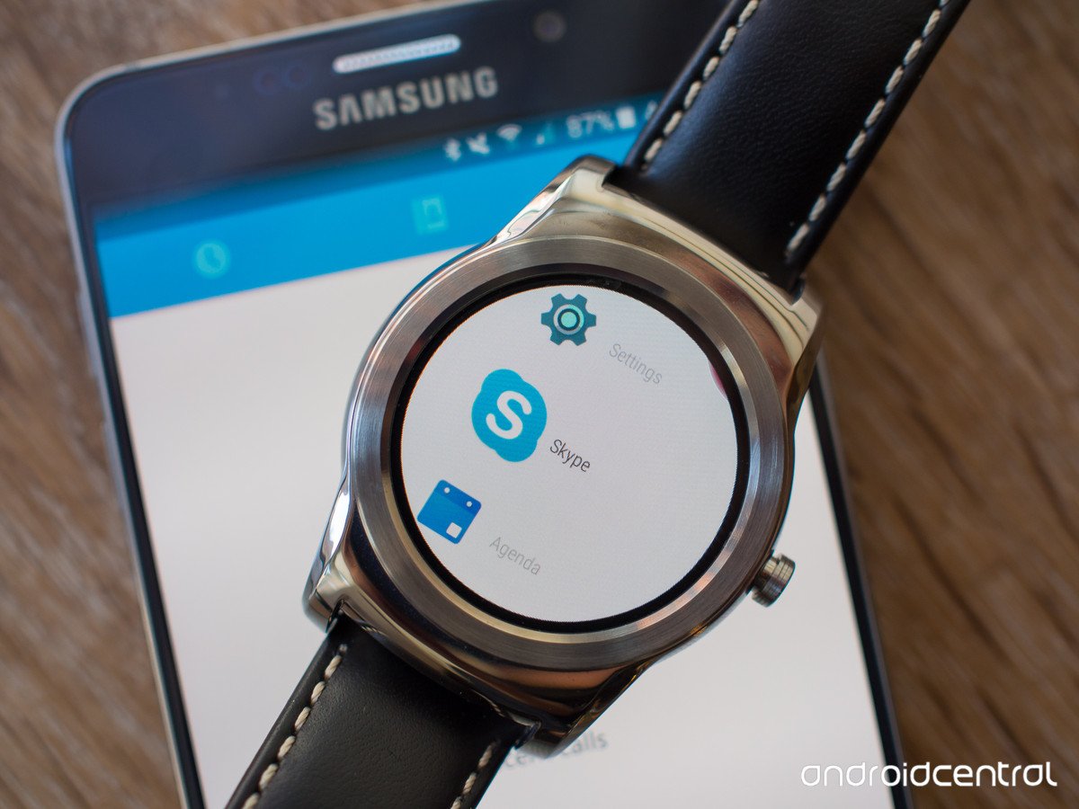 Skype si aggiorna introducendo novità per Android Wear