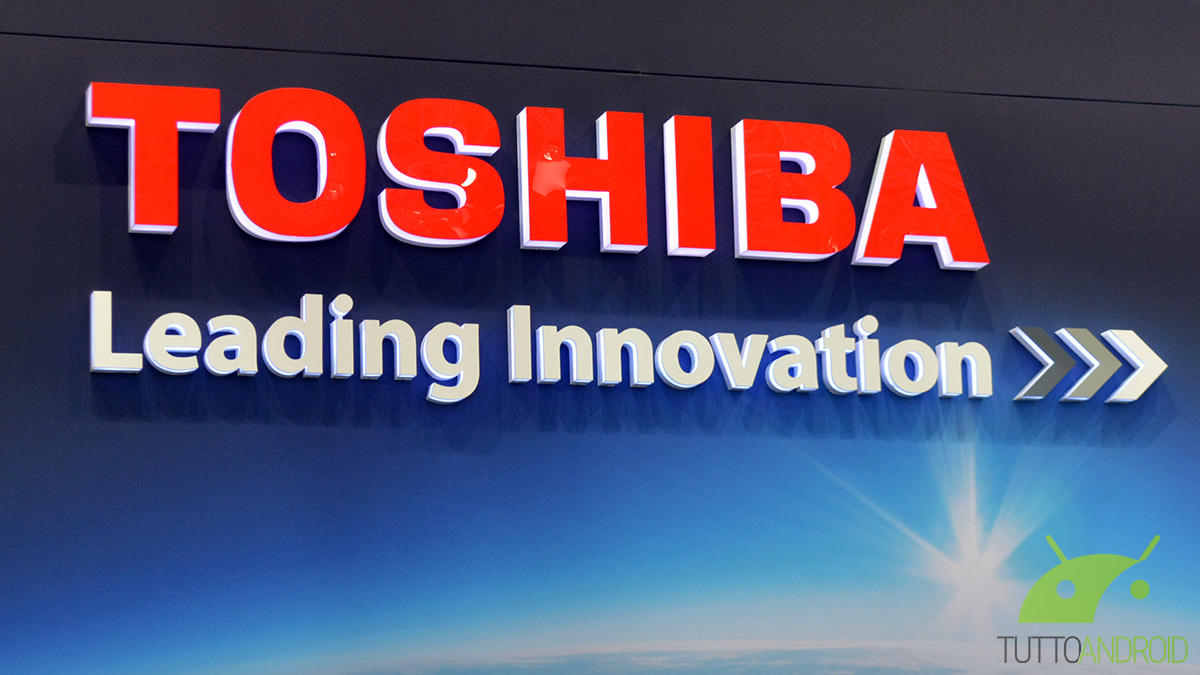 Toshiba presenta le nuove memorie 3D a quadruplo livello