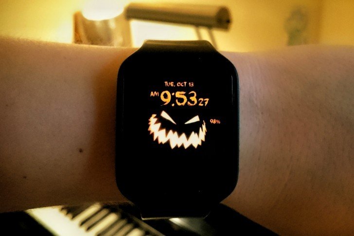 Android Wear si veste per Halloween: arriva la watch face a tema sul Play Store