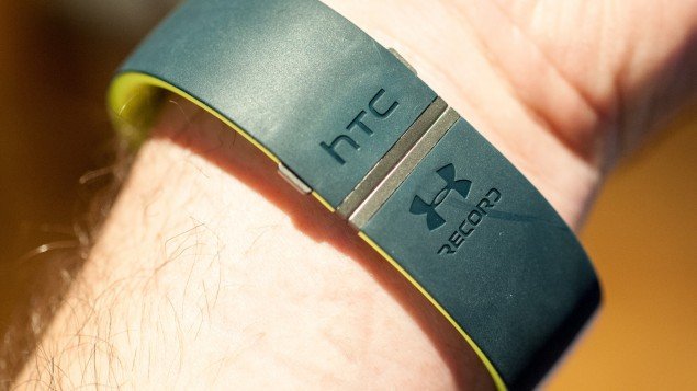 HTC smartband