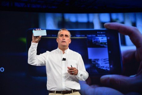 Intel RealSense 3D camera smartphone
