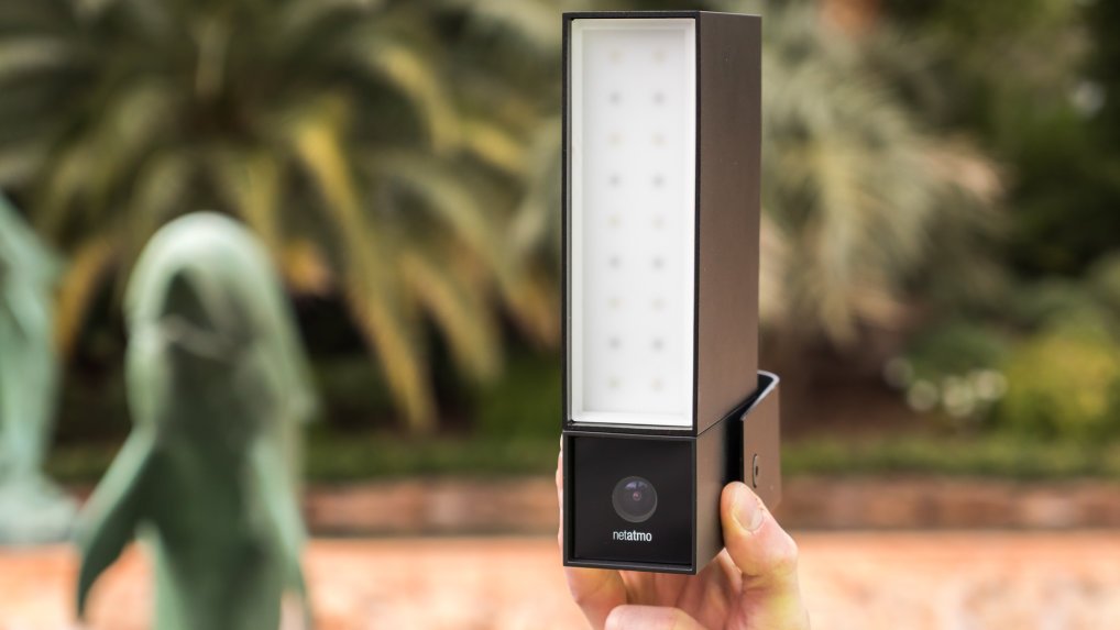 Telecamera Esterna Netatmo Presence - Rileva Persone, Veicoli, Animali Con Proiettore