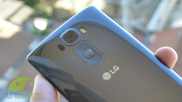 LG G Flex 2 04 620x349