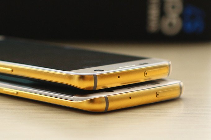 ¿2,000 dólares por un Galaxy S7/S7 Edge bañado en oro?