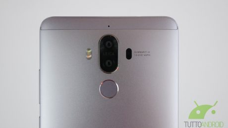 Huawei Mate 9 potrebbe arrivare nelle varianti rossa e blu