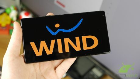 Wind vuole i clienti TIM : pronti per loro 1000 minuti e 10 GB a 7 euro