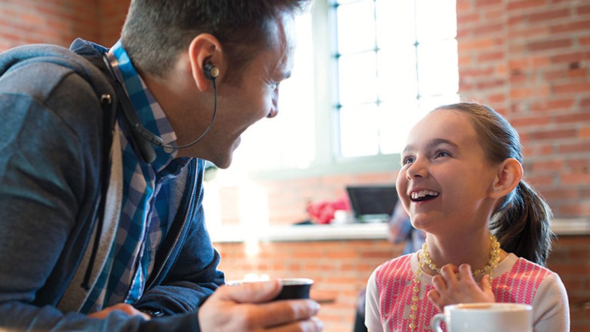 Bose Hearphones, i nuovi auricolari che funzionano da apparecchio acustico
