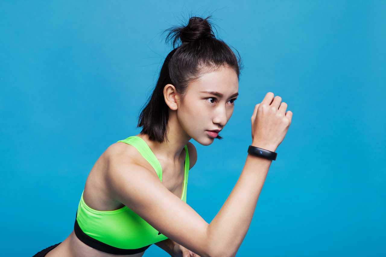 Meizu Band ufficiale: fitness-tracker completo, con display ed economico