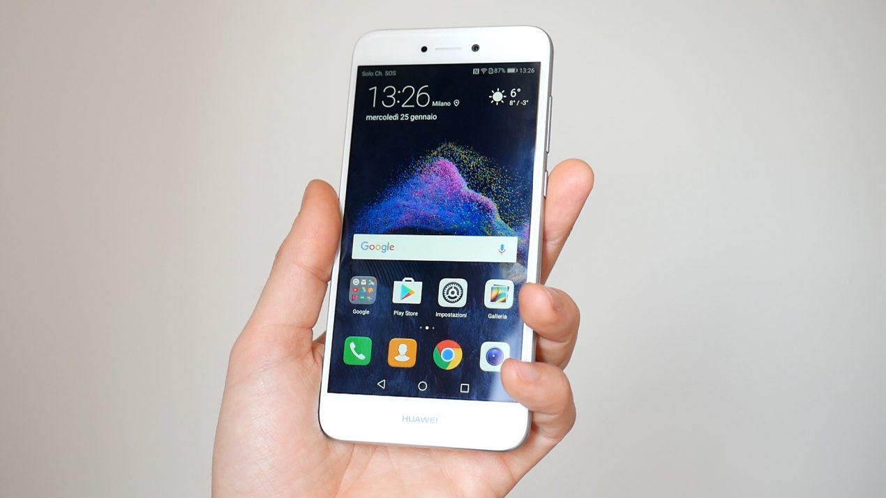Huawei P8 Lite 2017 ufficiale in Italia a 249 euro (video)