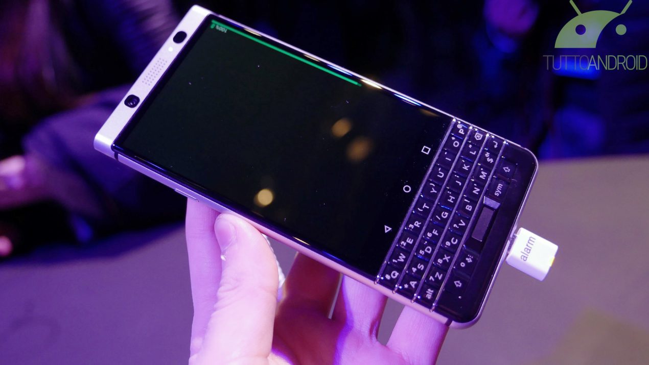 BlackBerry KEYone non sopravvive ai test di durabilità