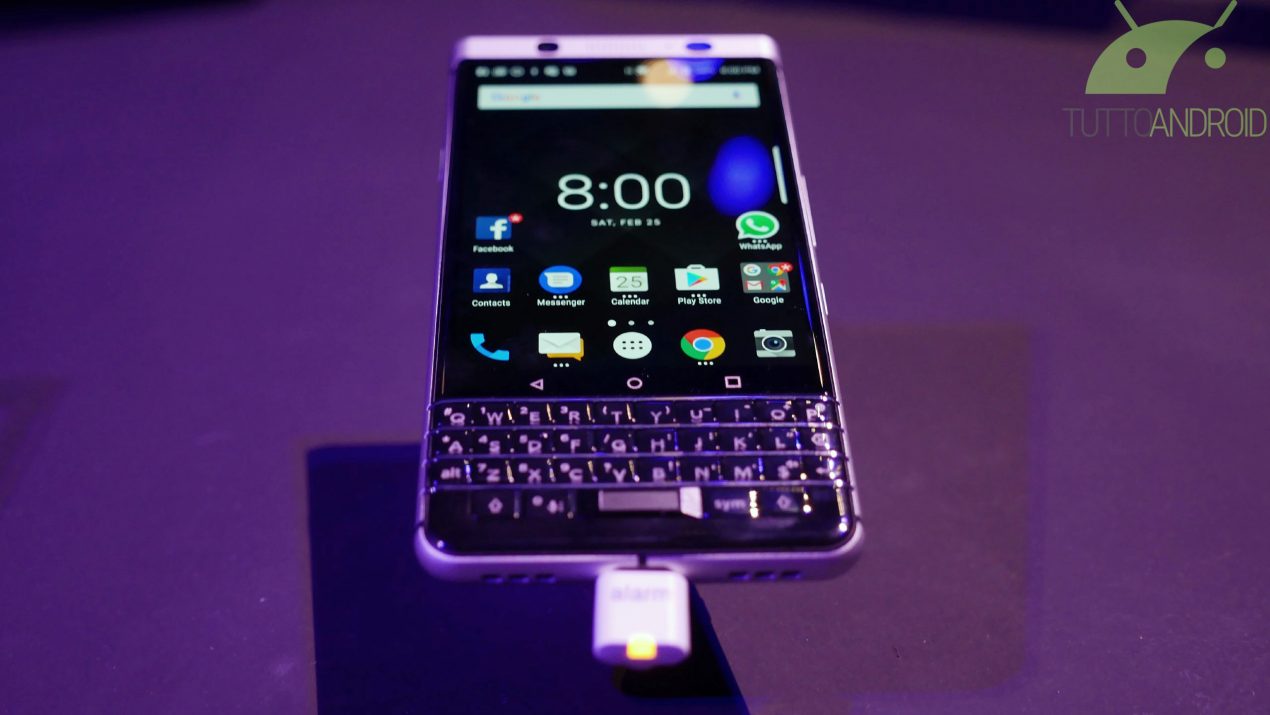 BlackBerry KEYone non arriverà sul mercato in aprile come annunciato al MWC 2017