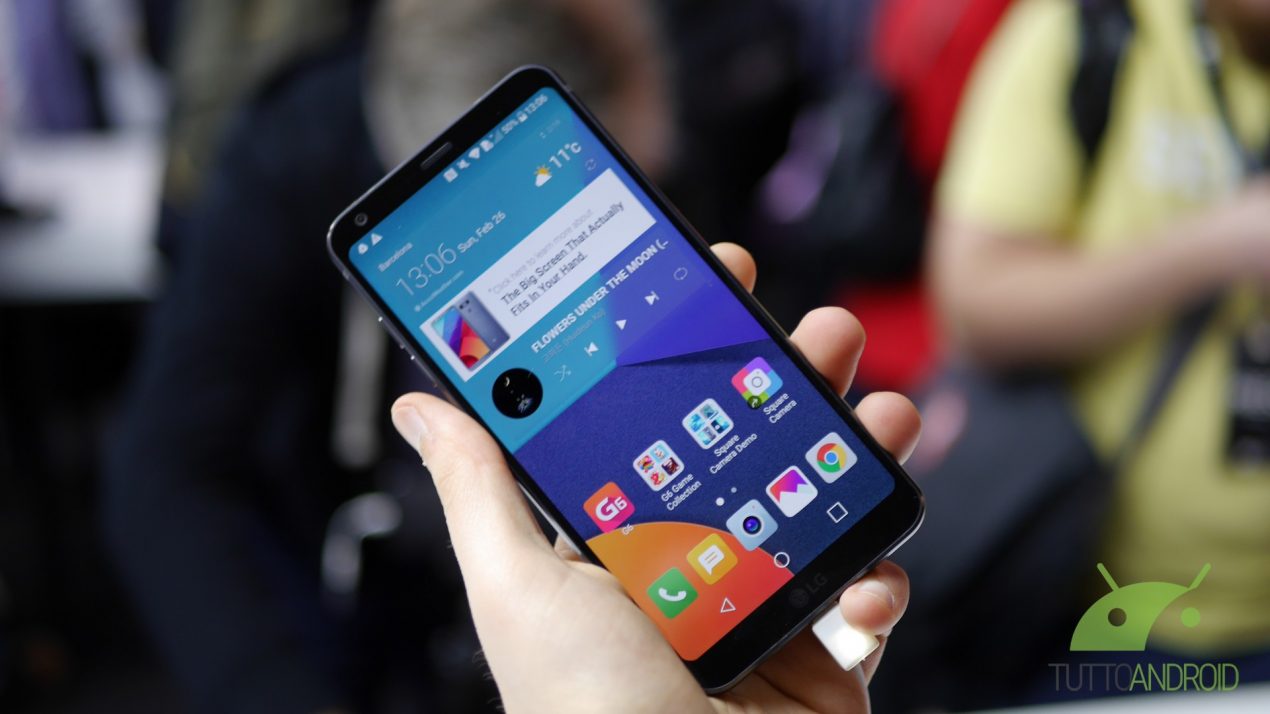 LG G6 è già stato disassemblato: batteria sigillata e scambiatore di calore in rame