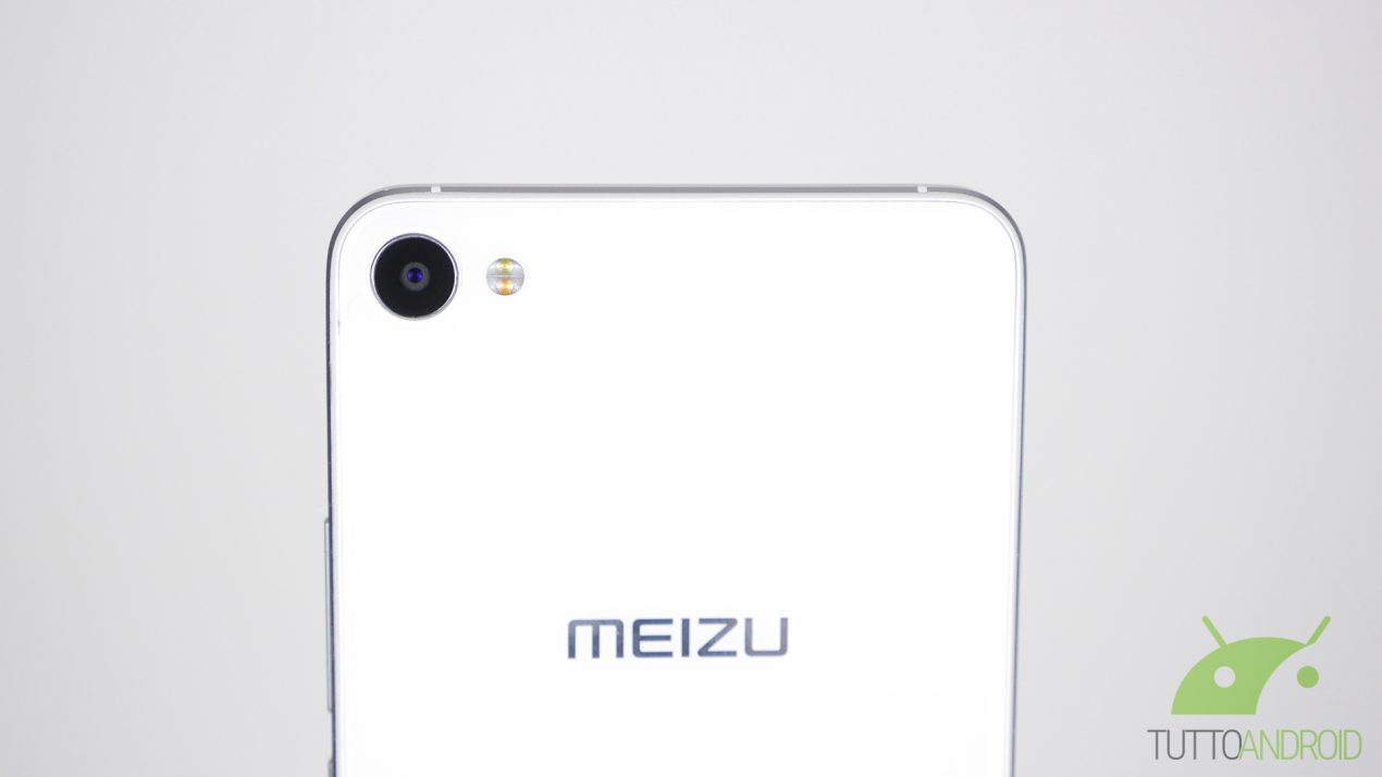 Meizu brevetta un display a conduzione ossea e prepara il lancio di un tablet