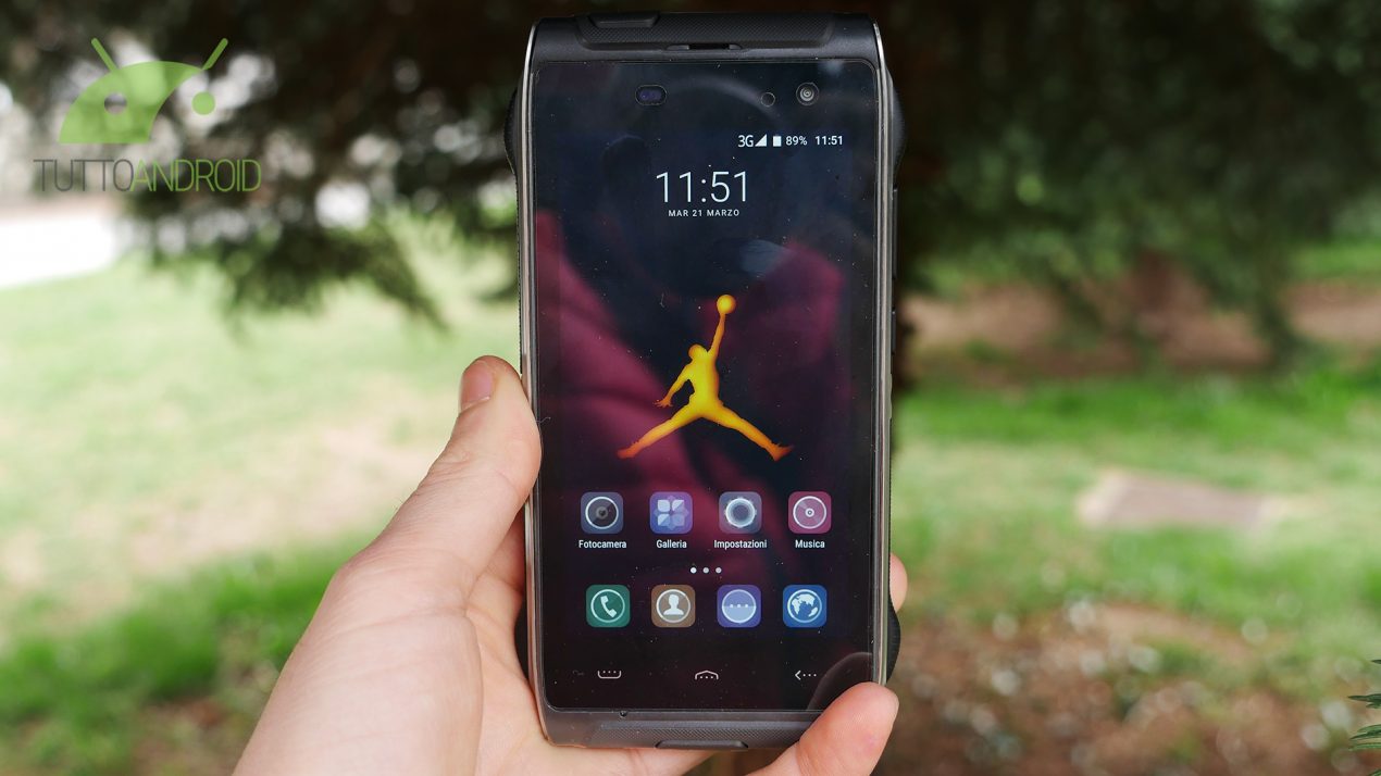 HOMTOM HT20 Pro: un rugged phone economico ma resistente