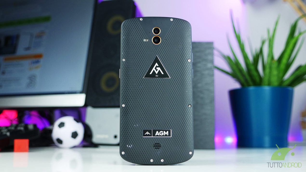 Recensione AGM X1: rugged con gli attributi