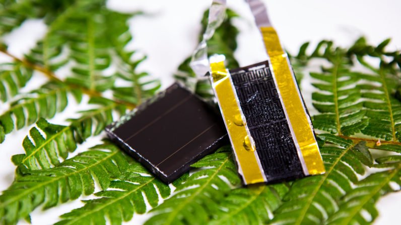 Memorie flessibili e supercondensatori innovativi: ecco il futuro degli smartphone