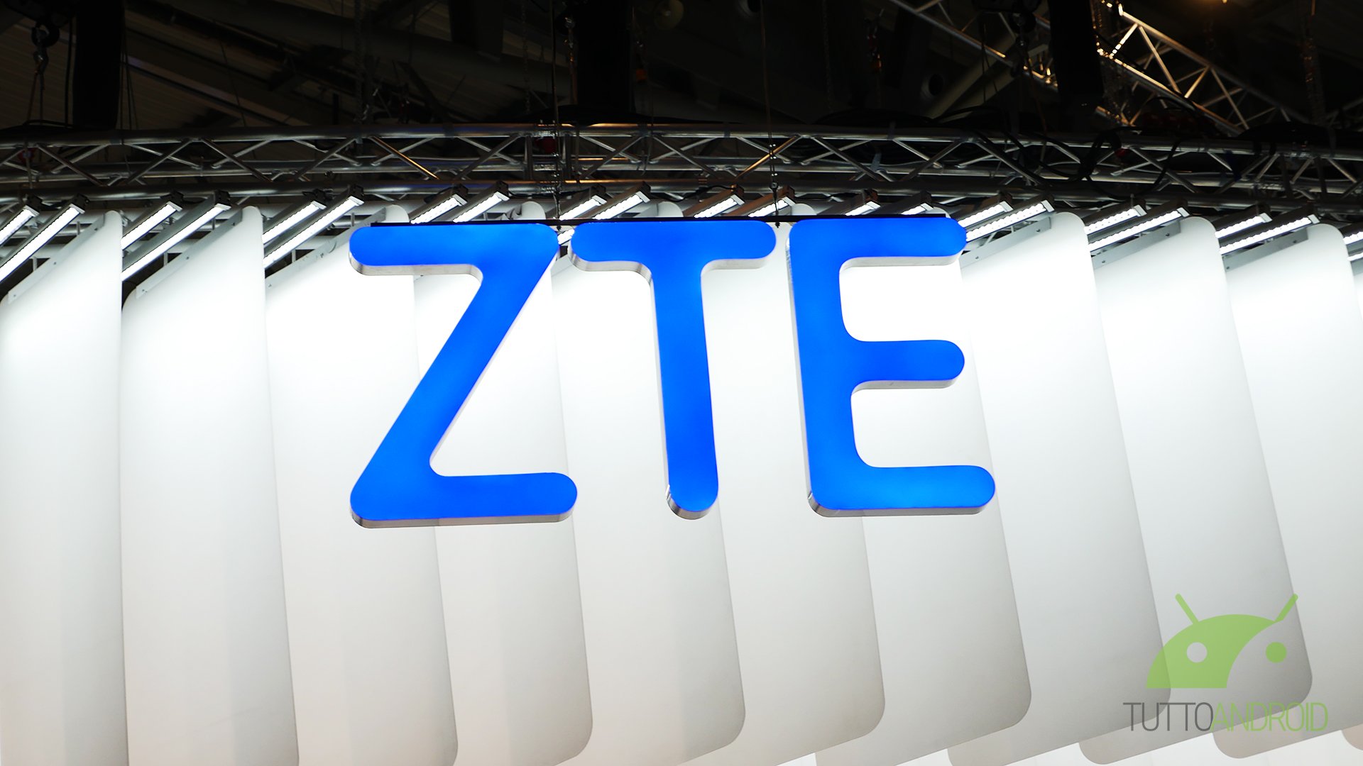 ZTE 17 