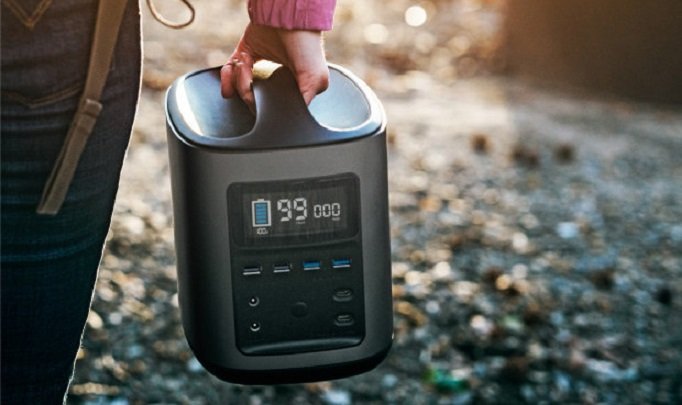 EcoFlow River è una batteria da 116000 mAh, per ricaricare tutto ciò che volete (più volte)