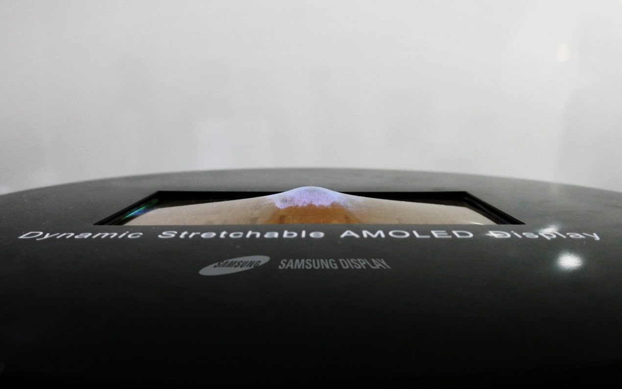 stretchable oled