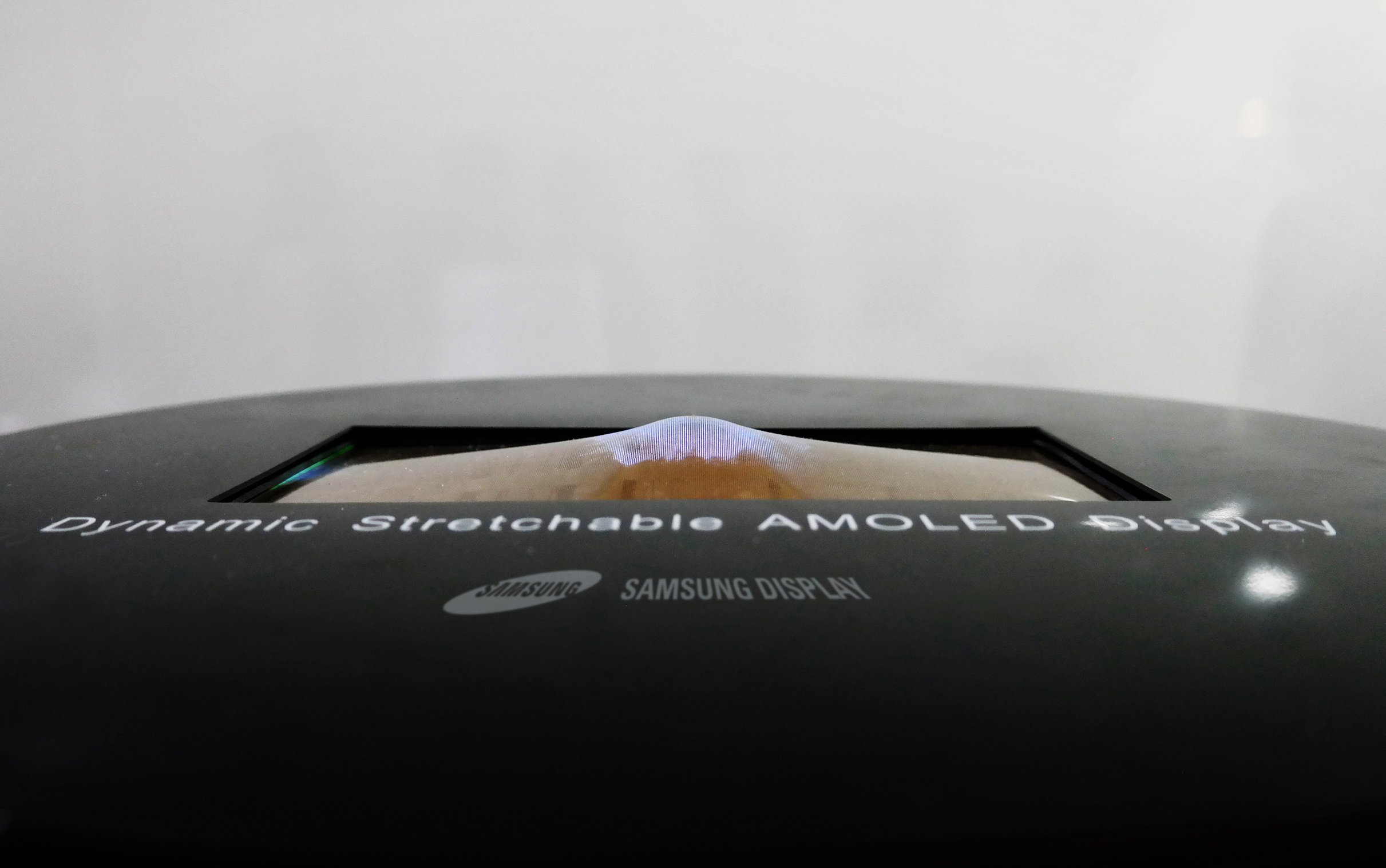 stretchable oled