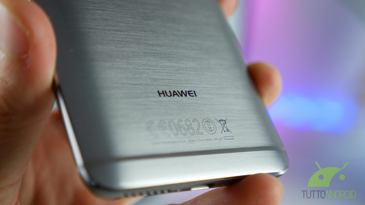 Huawei Mate 10: svelate caratteristiche e nome in codice Huawei Mate 10: svelate caratteristiche e nome in codice