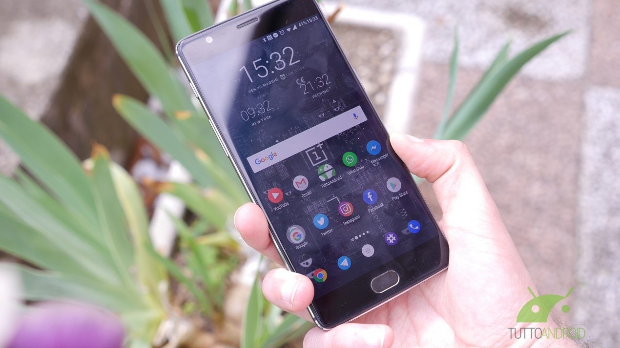 OnePlus 5T è sold out in tutta Europa: è stato lo smartphone più venduto dell'azienda