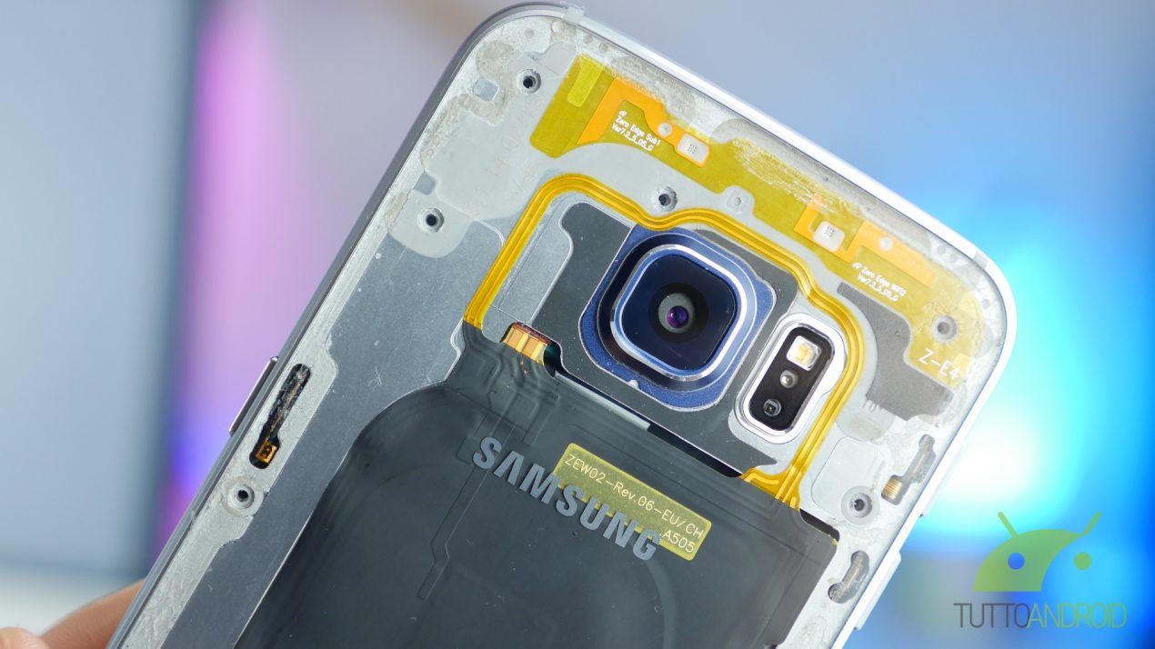 Patch di agosto anche per Samsung Galaxy Note 5 e per la gamma Galaxy S6