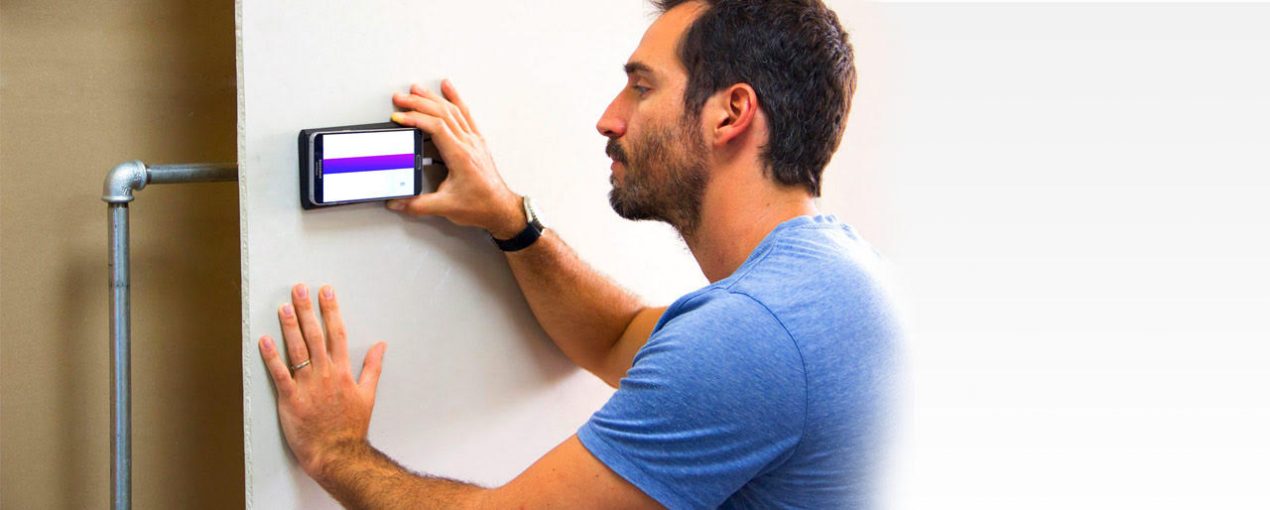 Walabot, l'accessorio che permette di guardare attraverso i muri con lo smartphone