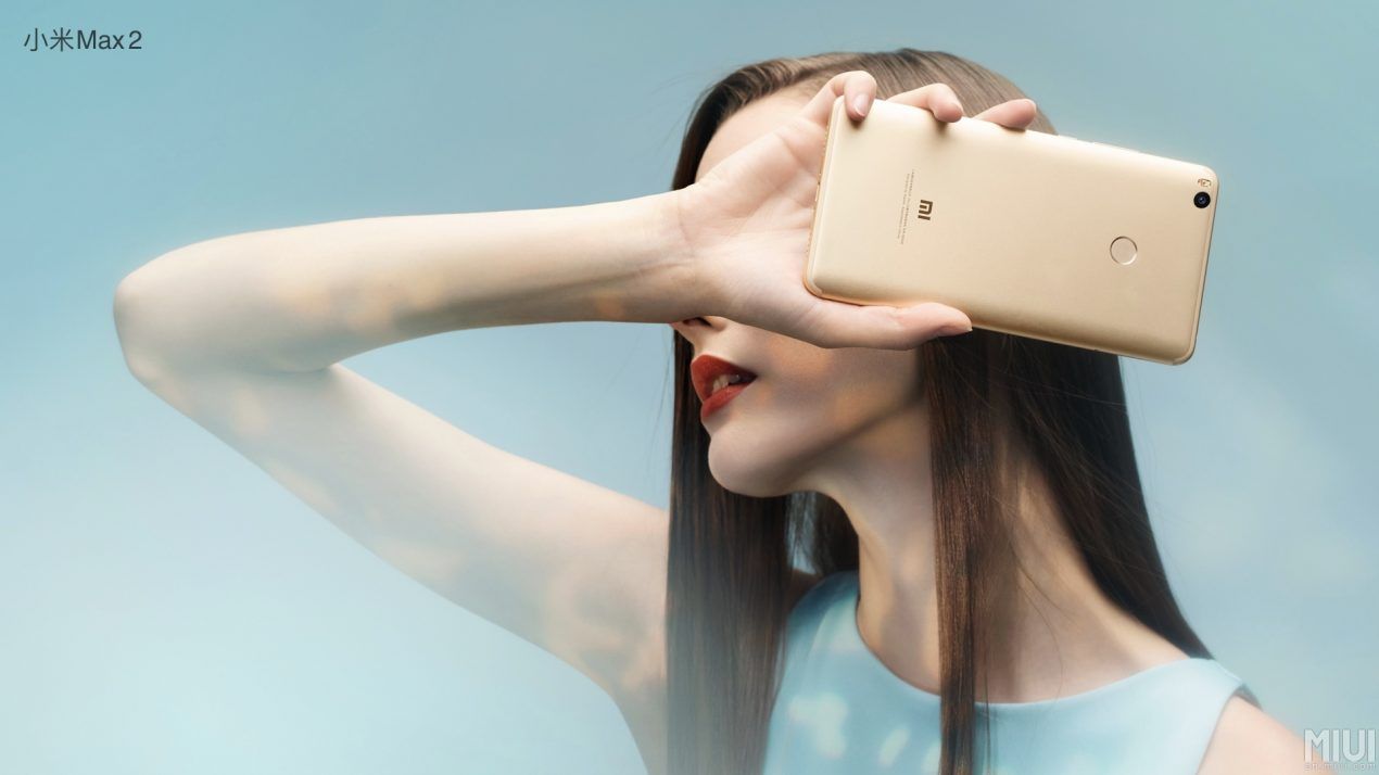 Scopriamo cosa si nasconde dentro il gigante Xiaomi Mi Max 2