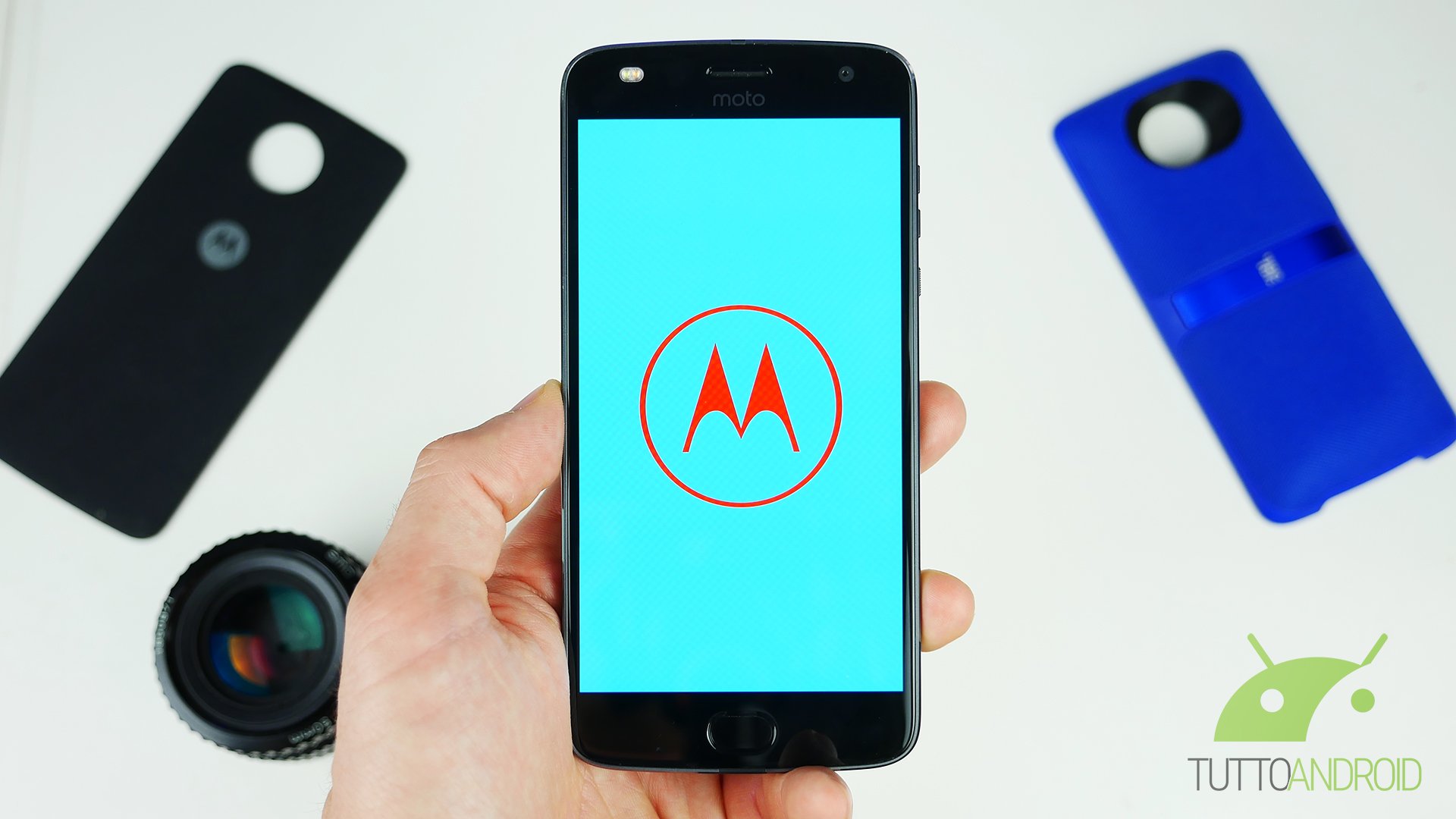2 Pellicole Proteggi Schermo In Vetro Temperato Per Moto Z Play – 0,26mm 9H – Anti Graffio (Nota: Non Full Cover)
