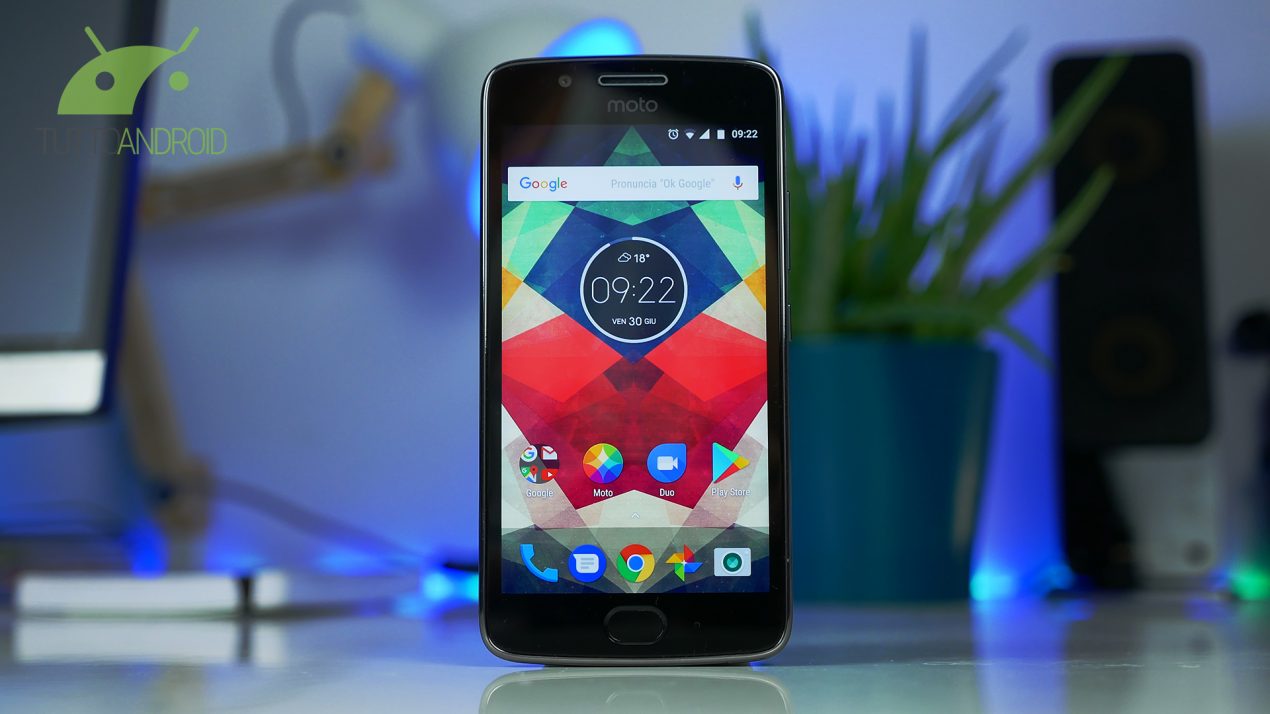 Recensione Moto G5 by Lenovo: un nome, una garanzia