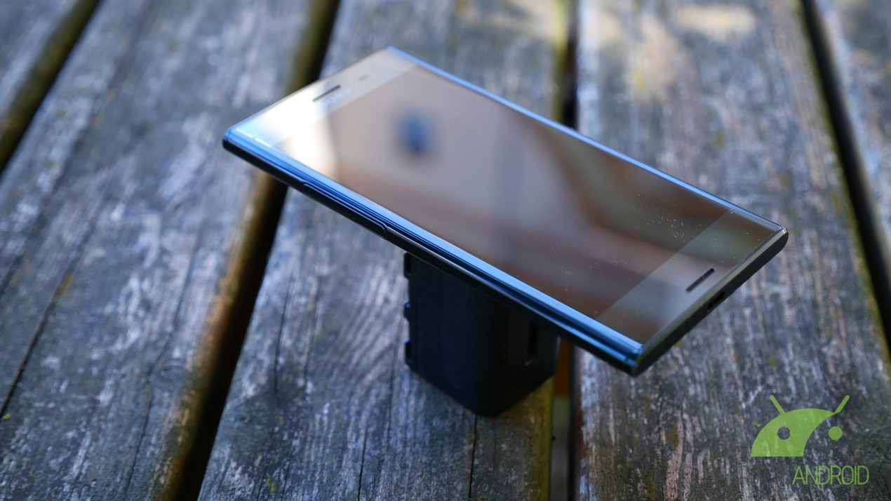 Netflix abilita la riproduzione di video in HDR su Sony Xperia XZ Premium