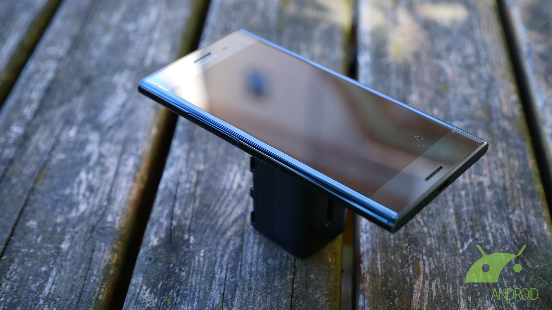 Xperia XZ premium 6