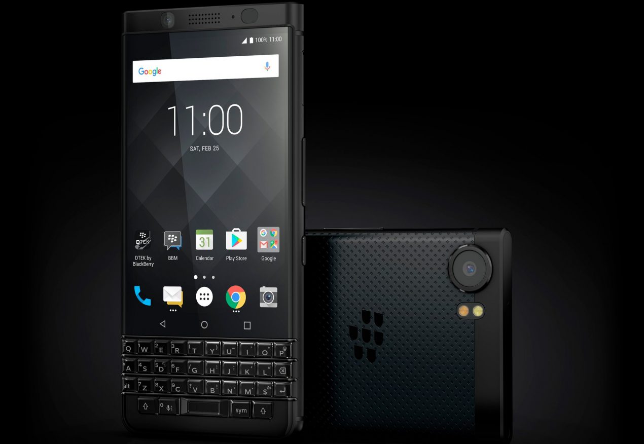 BlackBerry KEYone lanciato in versione limitata full black