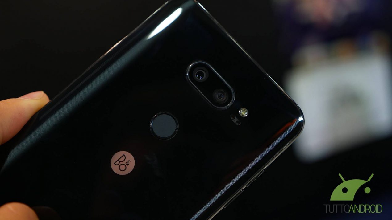 La fotocamera principale di LG V30 potrebbe non avere un'apertura f/1.6 [aggiornato]