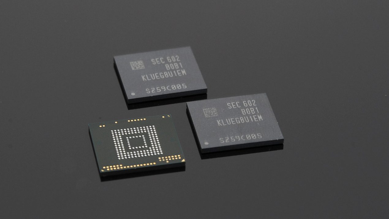 UFS 3.0 dovrebbe garantire velocità fino a 2,4 GB/s, il doppio rispetto alle memorie attuali