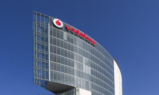 Vodafone Village Fronte