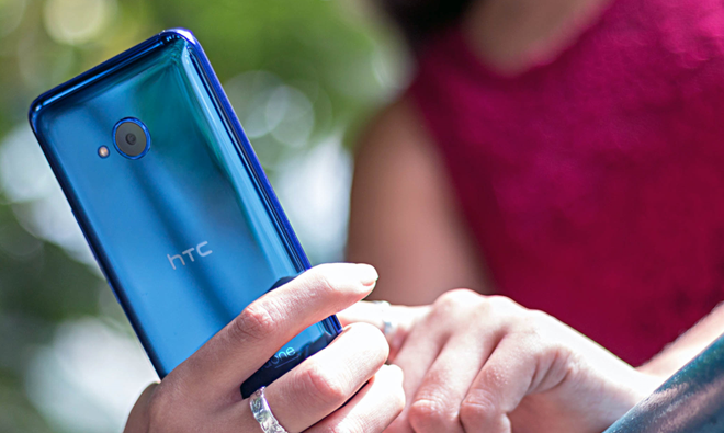 Htc u11 life copertina