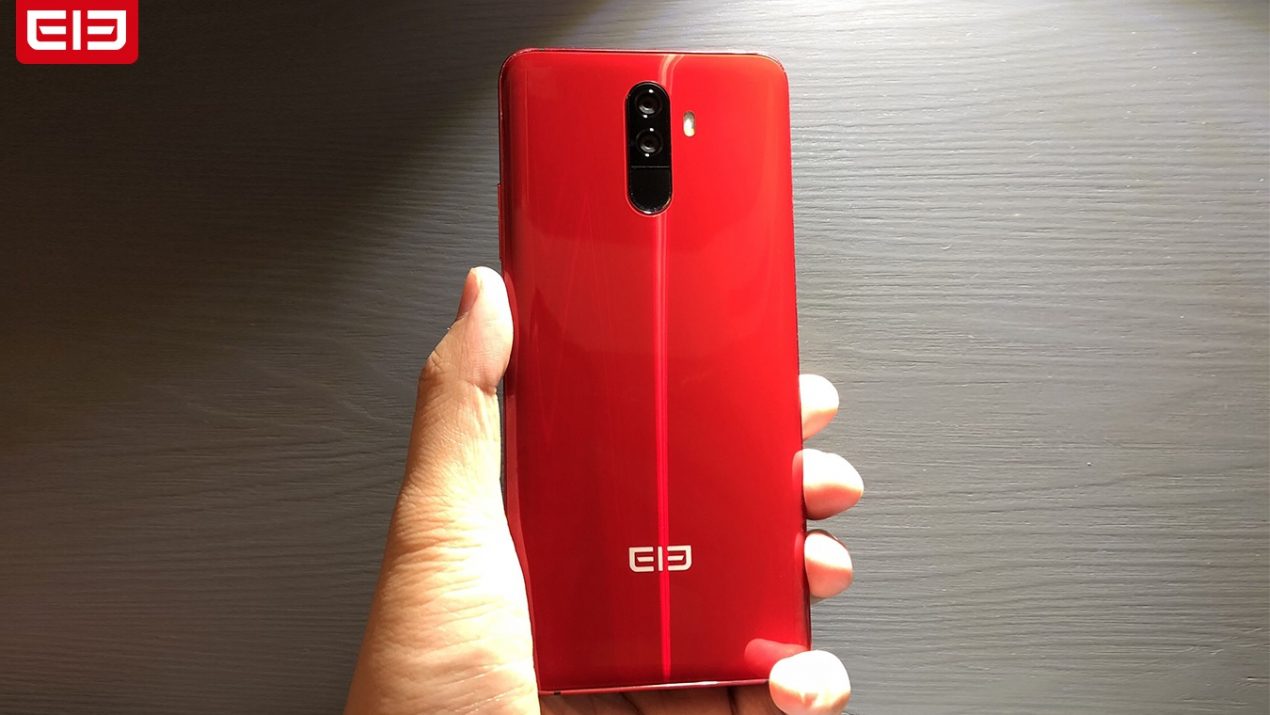 Elephone S9 mostra le sue linee in questa affascinante colorazione rossa